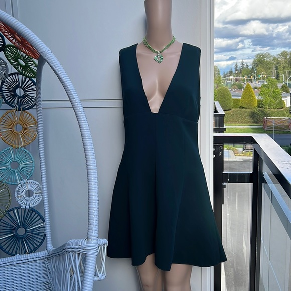 Wilfred Plunging Neckline Forest Green Dress size 10 - Picture 1 of 4
